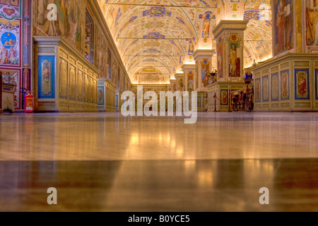 Eines der vielen schönen Zimmer in der Sixtinischen Kapelle, Rom, Italien, in der Sixtinischen Kapelle, Sixtinische Kapelle Interieur, Sixtinische Kapelle Rom Italien Stockfoto