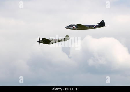 Hawker Sea Hawk Supermarine Seafire RN Frühling Duxford Airshow 2008 Stockfoto