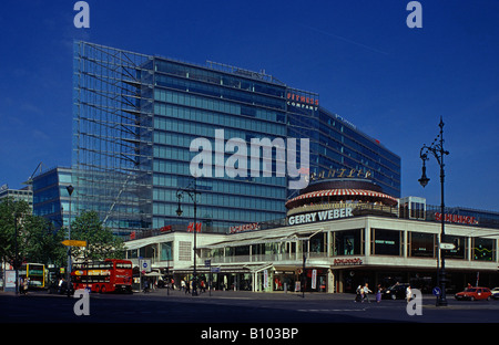 Berlin. Neues Kranzlereck. Neue Kranzlereck. Café Kranzler. Kudamm. Kurfürstendamm. Stockfoto