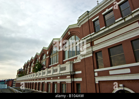 Ehemaligen Canadian Pacific Railway Station in der Innenstadt von Vancouver jetzt ein Multi-Mode-s-Bahnhof-terminal Stockfoto