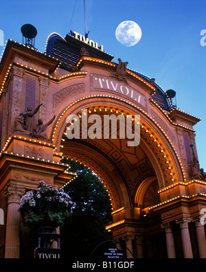 EINGANG TOR VERGNÜGUNGSPARK TIVOLI KOPENHAGEN DÄNEMARK Stockfoto