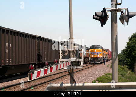 Union Pacific Motor östlich von Boone, Iowa, verläuft ein Kohle-Ganzzug Stockfoto