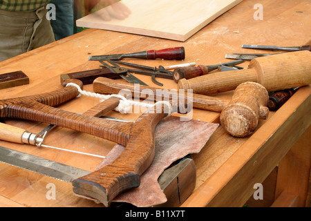 Werkzeuge für die Holzbearbeitung Nordic Fest museum Stockfoto