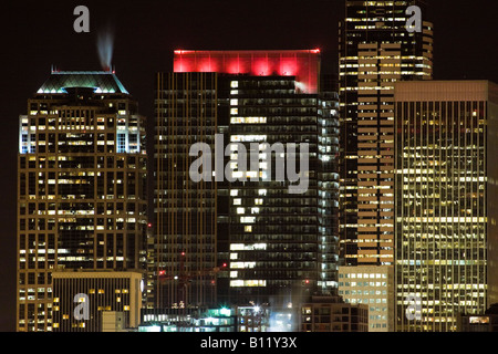Washington Mutual Bank corporate Headquarter Bau Fenster Lichter bedeuten Liebe gefeiert Valentines Tag Seattle Washington Stockfoto