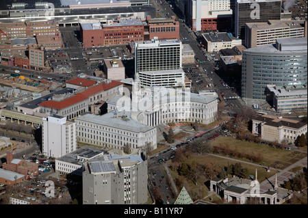 Luftaufnahmen über der Stadt Denver und Gebäude Rathaus Colorado County Stockfoto