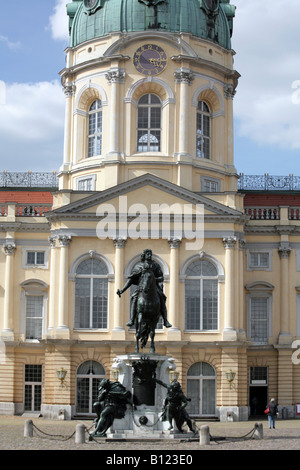 Schloss Charlottenburg, im Auftrag von Königin Sophie Charlotte, 1695, Statue von Friedrich Wilhelm, Charlottenburg, Berlin Stockfoto