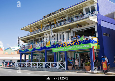 Touristischen Einkaufsviertel von Georgetown Grand Cayman Cayman Islands in der Karibik in Innenstadt Stockfoto