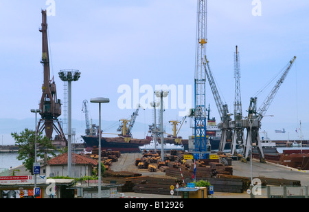 Blick auf den Hafen Rijeka Kroatien Stockfoto