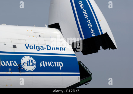 Antonov AN-124 Frachter Stockfoto