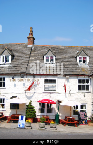 Die Greyhound-Inn, Square, Corfe Castle, Dorset, England, Vereinigtes Königreich Stockfoto