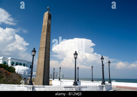 OBELISK LAS BOVEDAS PROMENADE CASCO ANTIGUO PANAMA CITY-PANAMA Stockfoto