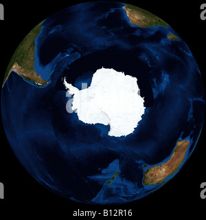 Echtfarbe Terra/MODIS Satellitenbild der Erde gerendert in orthogonale Projektion, zentriert auf dem antarktischen Kontinent. Stockfoto
