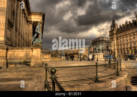 HDR-Blick auf St. Georges Hall Liverpool Stockfoto