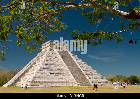 Bei den Maya-Ruinen von Chichen Itza Mexico Stockfoto