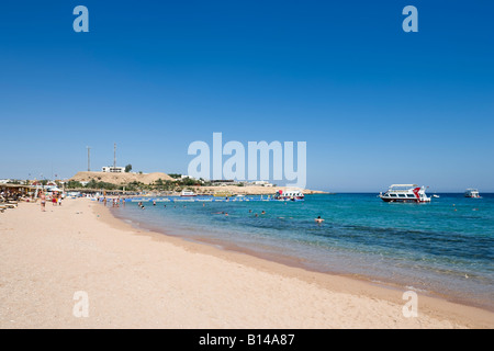 Strand von Naama Bay, Sharm el-Sheikh, Küste des Roten Meeres, South Sinai, Ägypten Stockfoto