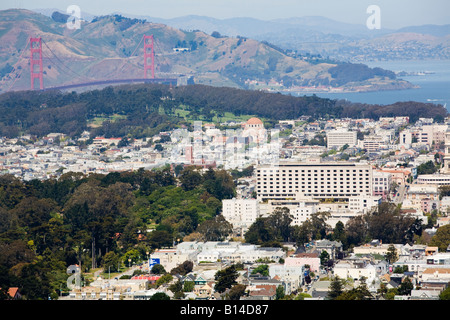 Golden Gate Bridge gesehen vom Coit Tower auf dem Telegraph Hill Stockfoto