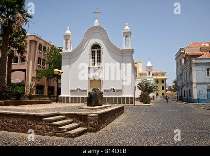 Portugiesische Häuser in Mindelo Hauptstadt Såo Vicente, eine der Inseln der Kapverden im Atlantischen Ozean vor der Küste von Senegal Stockfoto