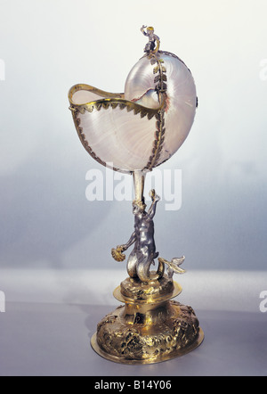 Bildende Kunst, Schiff, nautilus Cup, Silber, teilweise vergoldet, Augsburg, Deutschland, ca. 1670, Basel Historisches Museum,, Artist's Urheberrecht nicht gelöscht werden Stockfoto