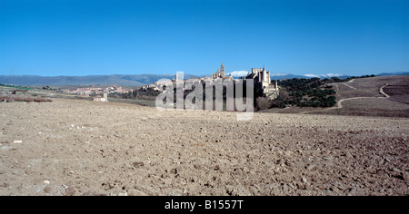 Segovia, Vista De La Ciudad Con la Catedral el Alcazar, Silhouette Stockfoto