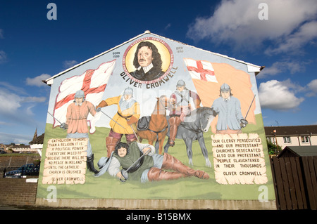 Loyalist sektiererischen Wandbilder Shankill Road Belfast Nordirland Stockfoto