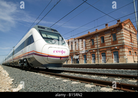 Ave, Renfe, Spanien, Eisenbahn., Geschwindigkeit, Zug, Spanisch, hoch, hoch, Geschwindigkeit, Zug, Spanien, Zug, Handel, Reisen, Transit, Voyager, tr Stockfoto