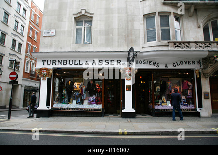 Turnbull Asser in der Jermyn Street, St James, London Stockfoto