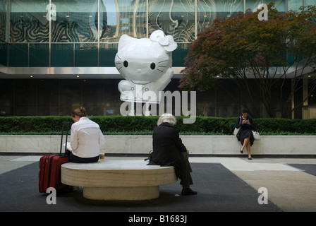 Hallo Kitty Wind bis 2007 08 des Künstlers Tom Sachs Stockfoto