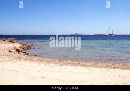 Mar Menor (kleines Meer) und den Strand Playa Manzanares in Los Alcazares, Murcia Spanien Stockfoto