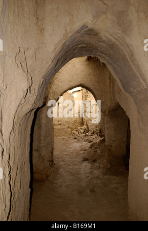 Die zerstörte Stadt von Manah, in der Nähe von Nizwa im Sultanat Oman. Stockfoto