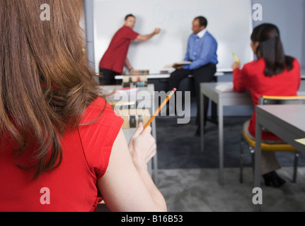 Multi-ethnischen Erwachsene Schüler in der Klasse Stockfoto