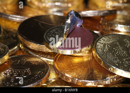 Fools Gold - Folie bedeckt Schokolade-Münzen Stockfoto