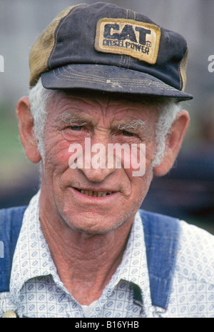 Blue Ridge Mountain Farmer auf seinem kleinen Hof entlang der Blue Ridge Parkway Stockfoto