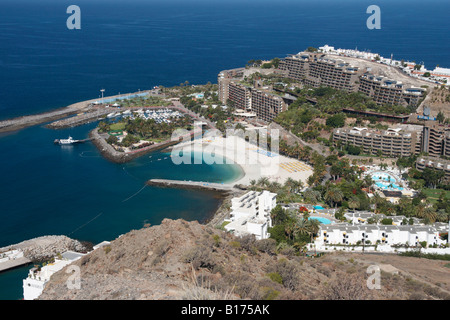 Anfi del Mar-Timesharing-Anlage in der Nähe von Puerto Rico auf Gran Canaria auf den Kanarischen Inseln. Stockfoto