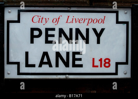 Straßenschild in Penny Lane Liverpool UK bekannt geworden durch die Beatles in den 1960er Jahren mit einem Lied mit dem gleichen Namen Stockfoto