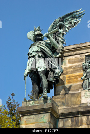 Niederwald Denkmal Denkmal, der "Krieg-Statue" in der Nähe von Rüdesheim, Deutschland. Stockfoto