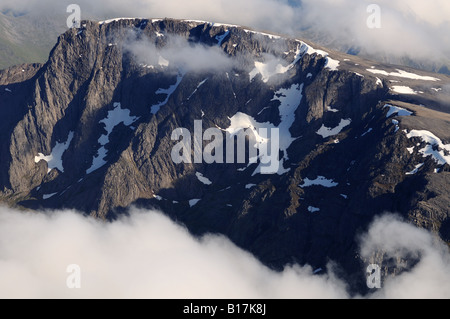 Nordwand des Ben Nevis an einem Sommerabend Stockfoto