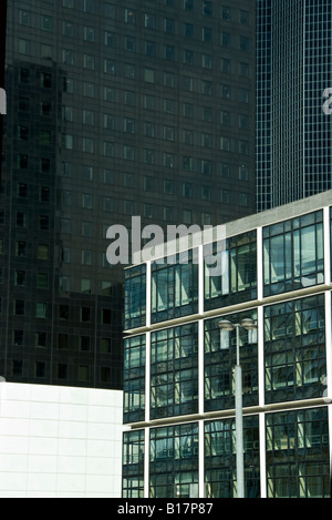 "Paris Frankreich" "Kommerzielle Architektur" moderne "Bürogebäude" in "La Defense" "Business Center" "Architektonischen Details" Stockfoto