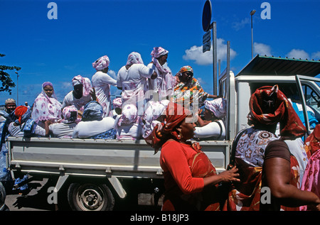 Dorfbewohner auf Mayotte Insel indischen Ozean feiert die Rückkehr aus Mekka Hadsch in ihrem Dorf Stockfoto