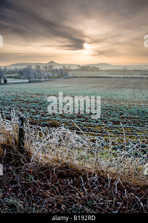 Nähe Richtfest am frostigen und nebligen Morgen aus England Nunthorpe Kirche Cleveland Stockfoto