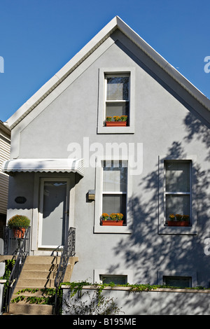 ILLINOIS-Chicago-grau einzelne Familienresidenz in Bucktown Viertel am in der Nähe von West Side City Wicker Park Stockfoto