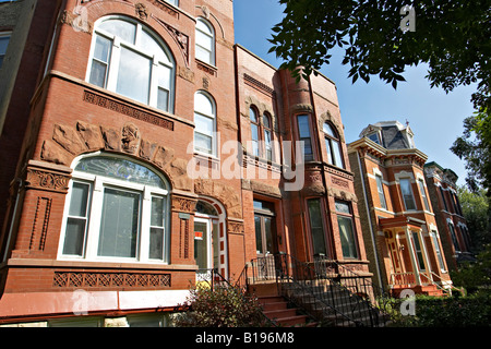 ILLINOIS-Chicago-Brownstone Gebäude in Bucktown Nachbarschaft auf in der Nähe von Westseite der Stadt Wicker Park Mehrfamilien Wohnungen Stockfoto
