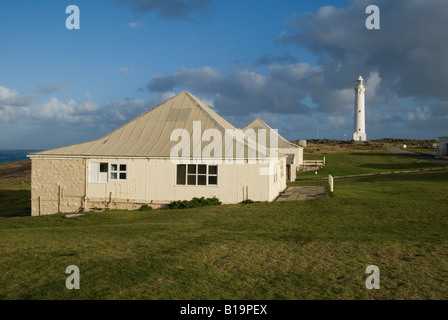 Cape Leeuwin Lighthouse Keepers Cottages an einem bewölkten Herbst Tag, Augusta, Western Australia Stockfoto