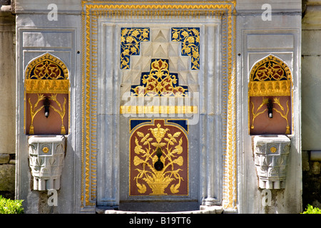 Brunnen von Ahmet III-Bibliothek im Topkapi Palast Istanbul Stockfoto