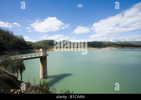 Dam Stausee Barragem de de Arade Algarve Portugal Stockfoto