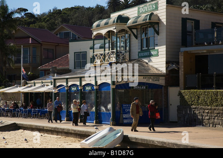 Doyles Fischrestaurant in Watsons Bay auf Sydney dient die berühmtesten Fish And Chips in Australien Stockfoto