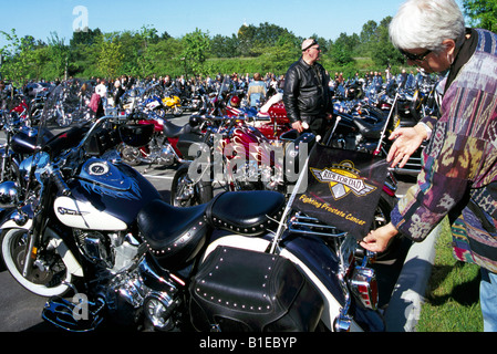 Kanadas Motorradtour für Papa, Prostata-Krebs zu bekämpfen statt in Vancouver British Columbia Kanada - 31. Mai 2008 Stockfoto