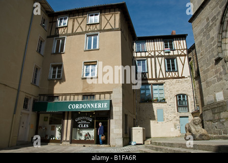 Stock Foto von einer Straßenszene in Limoges Frankreich Stockfoto