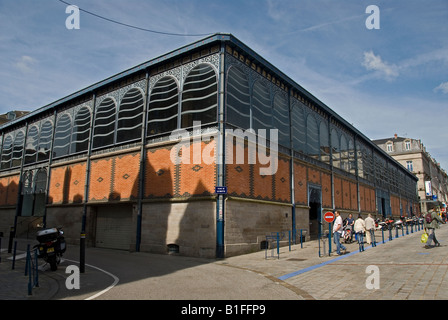 Stock Foto von Les Halles Centrales-Lebensmittel-Markt im Zentrum von Limoges in Frankreich Stockfoto