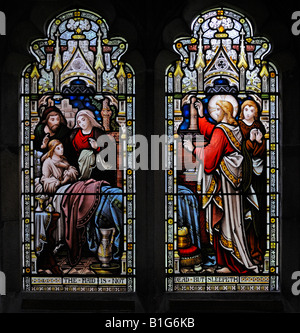 Die Anhebung des Jairus Tochter, Fenster. Kirche St. Johannes Evangelist, Gressingham, Lancashire, England, Vereinigtes Königreich. Stockfoto