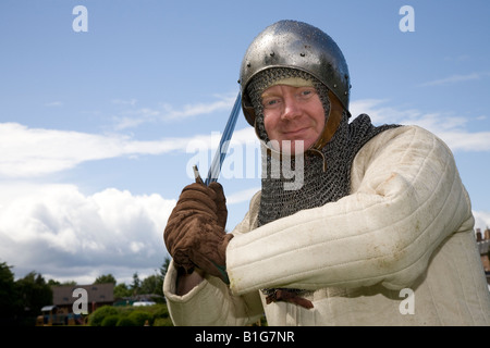 Das mittelalterliche Reich Schottland die meisten Authentische mittelalterliche, kettenhemden Rüstungen Ritter reenactment Gruppen von Ende der Wikingerzeit zu Anfang des 16. Jahrhunderts, Schottland, U Stockfoto